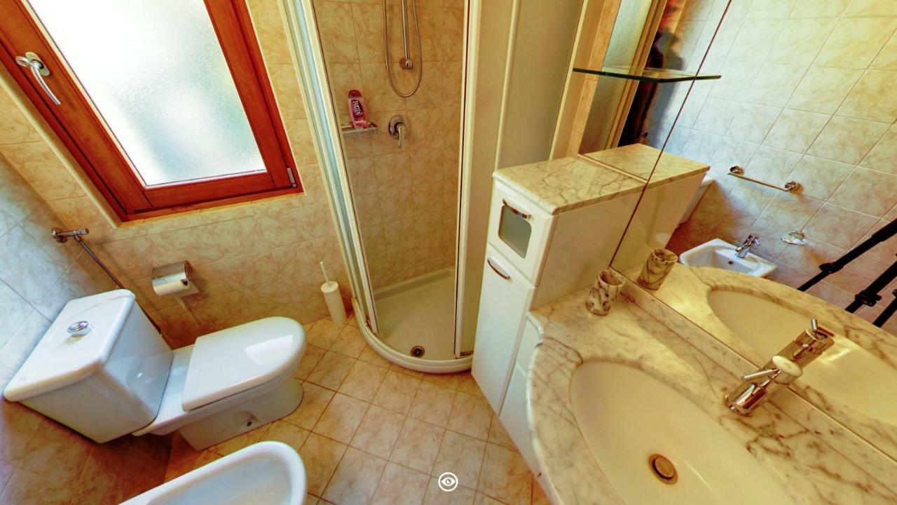 Casa Magotina Villa Tavernola Bergamasca Luaran gambar